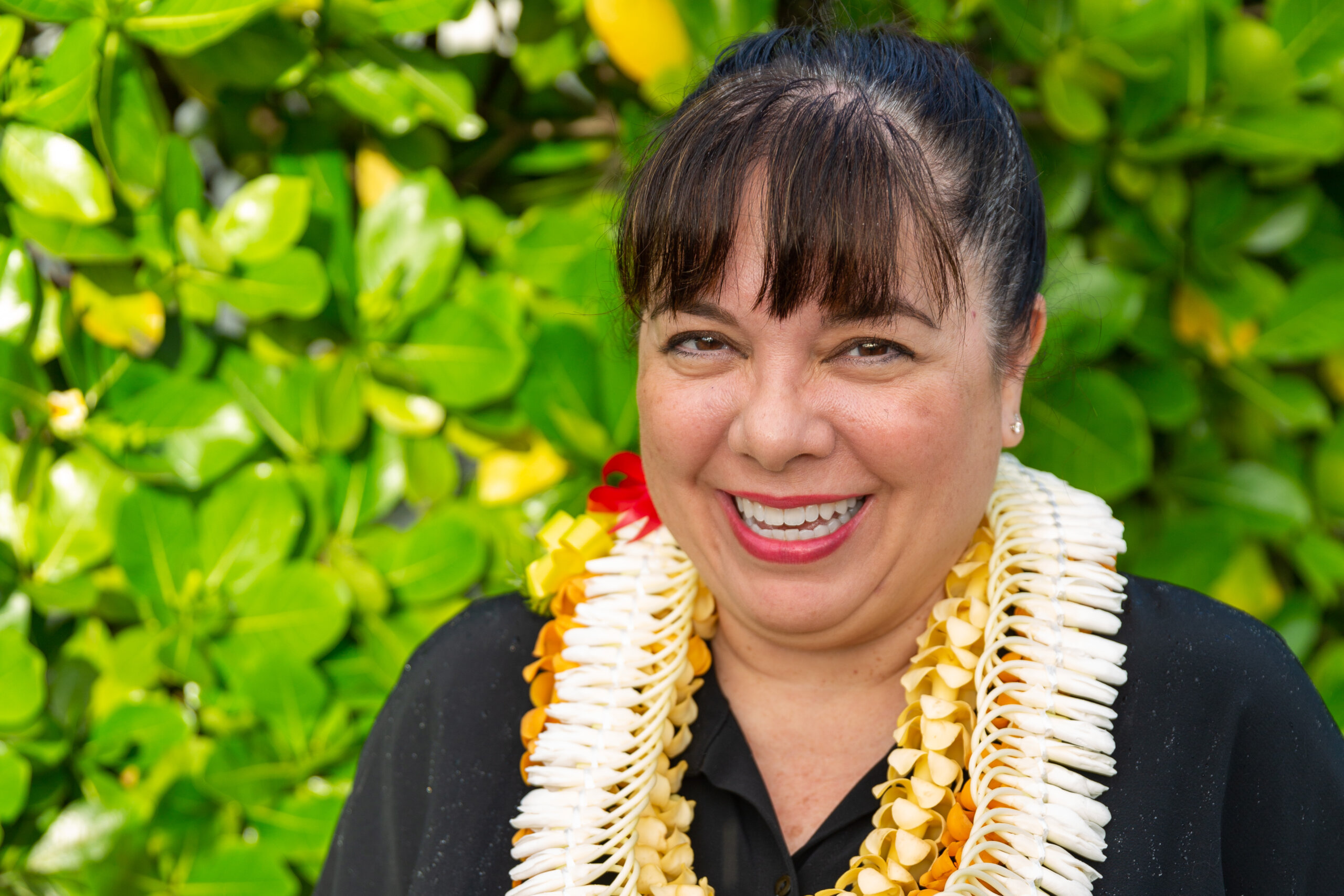 WriterinResidence Lee Cataluna Punahou School