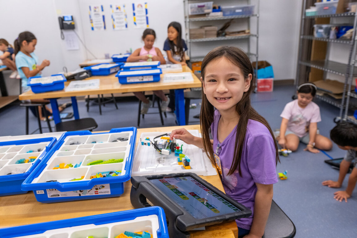 Second Graders Code with Milo the Science Rover - Punahou School